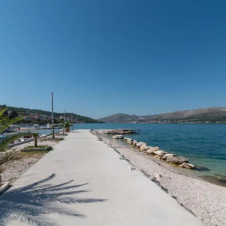 Mornar-2 By Interhome Lejlighed Trogir