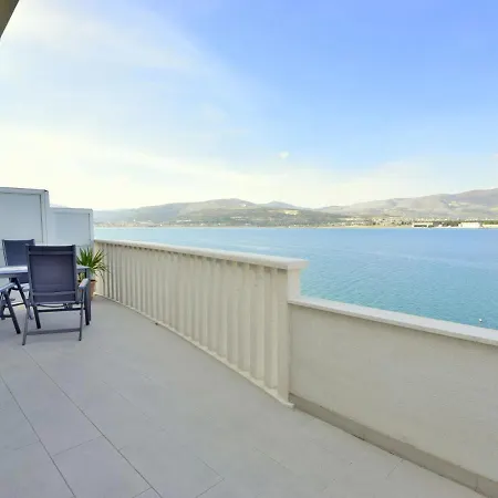 Mornar-2 By Interhome شقة