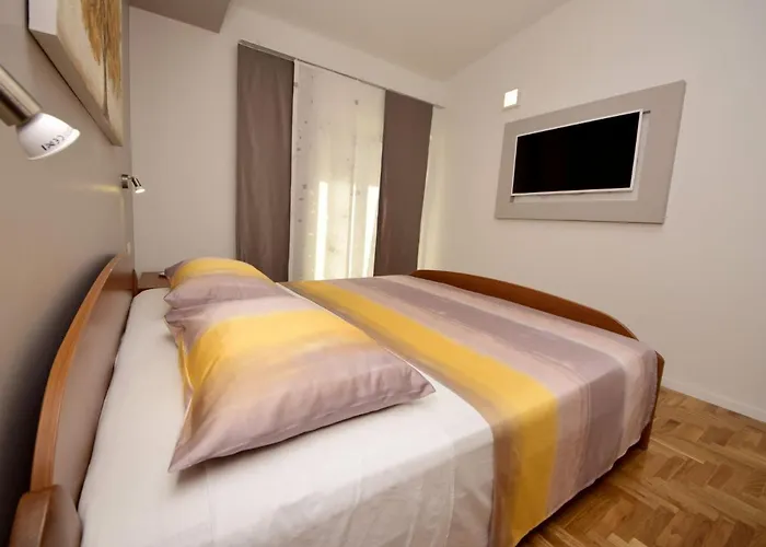 Mornar-2 By Interhome Appartement Trogir