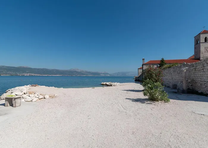 Mornar-2 By Interhome * Trogir