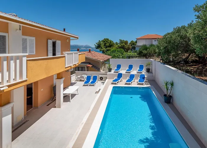 Mornar-2 By Interhome Trogir